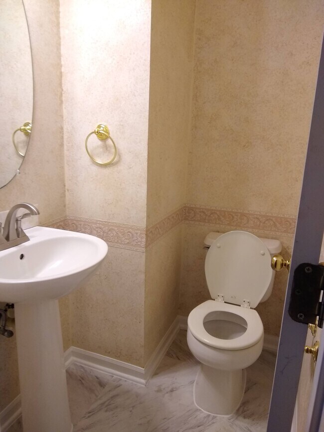 Building Photo - 9720 Athletic Way