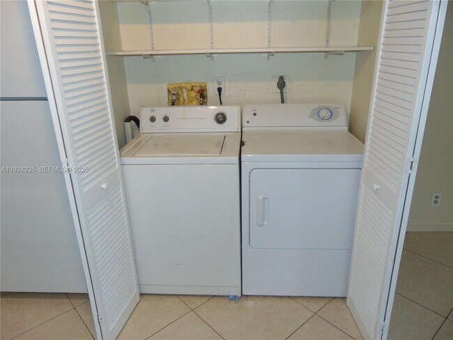 Building Photo - 1774 SW 81st Terrace