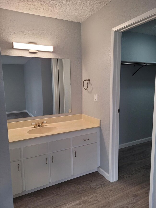 Building Photo - Move In Ready May 7th - Peaceful 3 Bedroom...