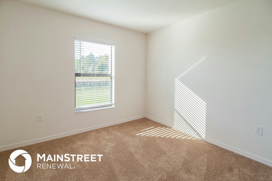 Building Photo - 35721 Rose Moss Ave