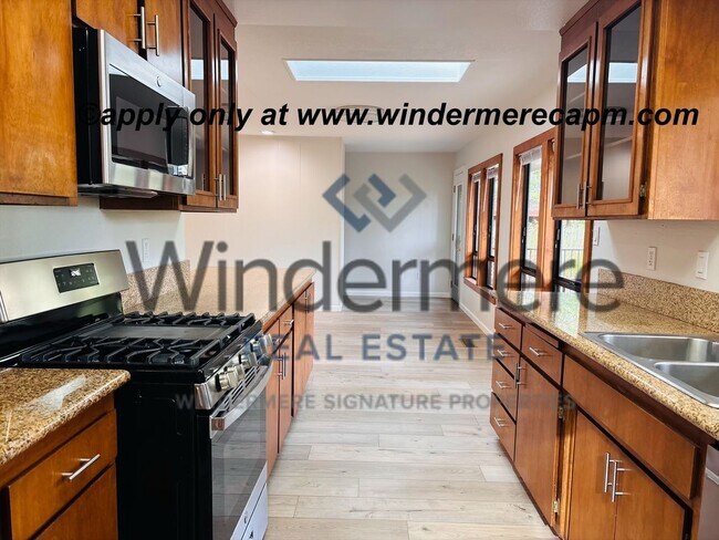 Building Photo - Peaceful Granite Bay Retreat on a Wooded Quarter-Acre Lot w/ Detached Bonus Room!!