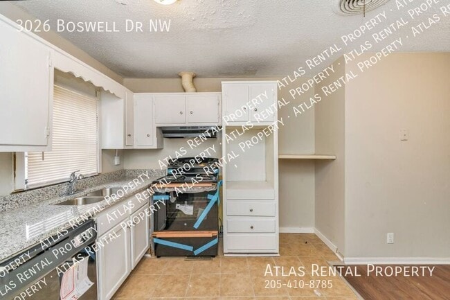 Building Photo - 3026 Boswell Dr NW