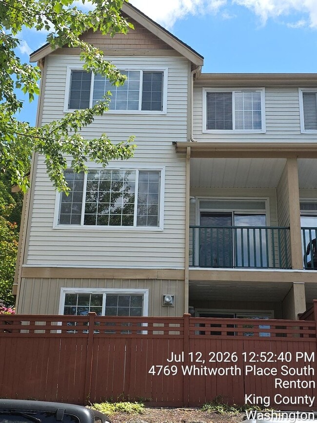 Building Photo - 4773 Whitworth Pl S