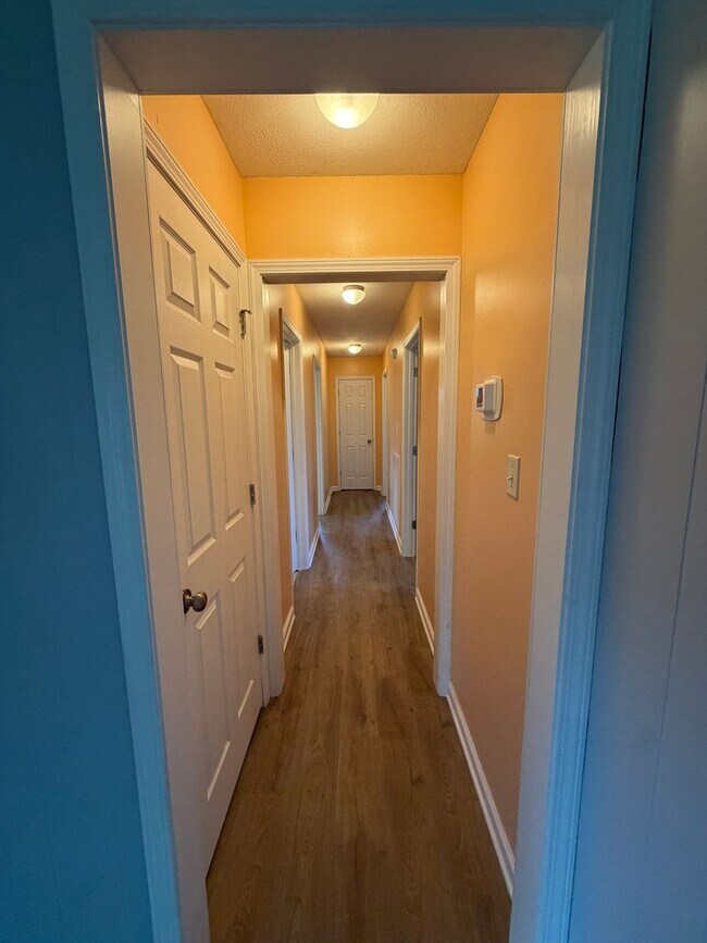Building Photo - Situated in the heart of Sango, massive lot, and includes a fully finished & recently remodeled b...