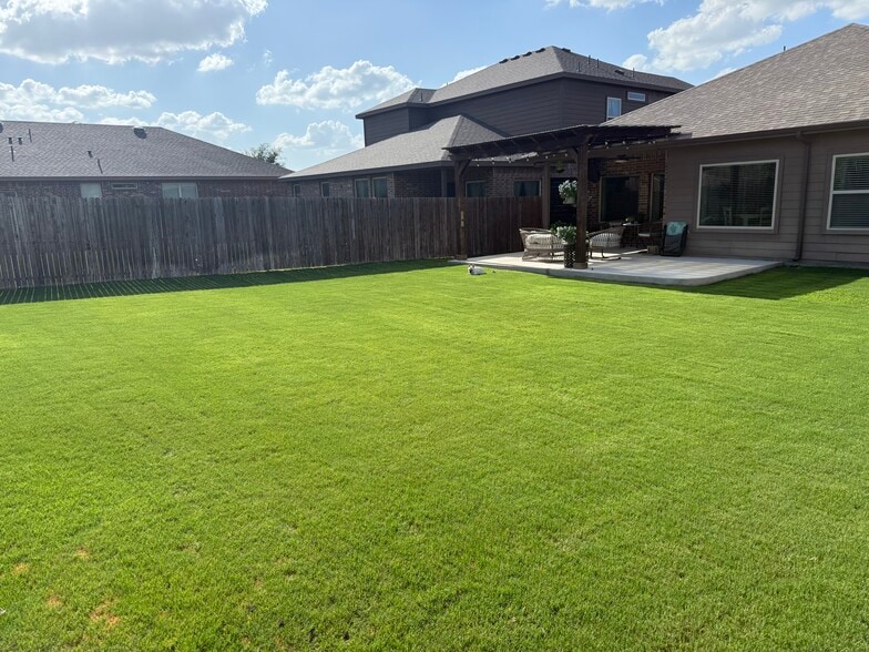 Building Photo - 3416 Hockley Ranch Rd