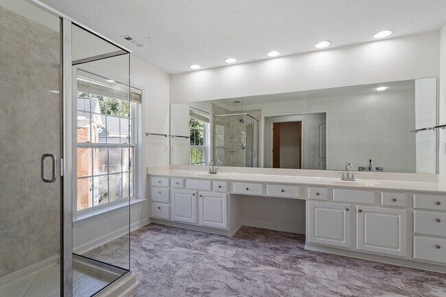Building Photo - 2507 Dawn Ridge Ct