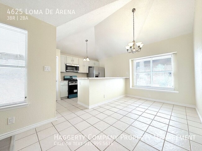 Building Photo - 4625 Loma De Arena Ct