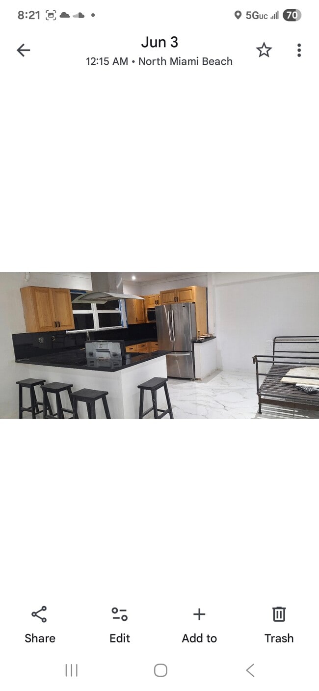 Building Photo - 1201 NE 159th St