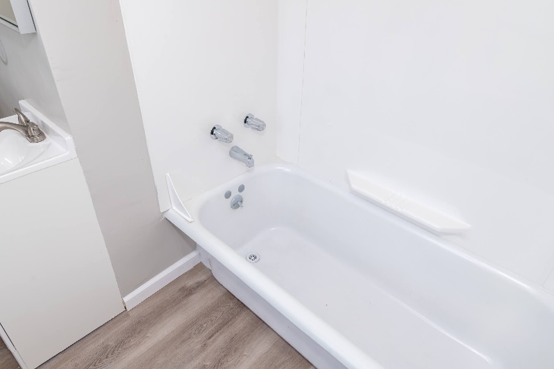 Building Photo - 115 E Foraker St