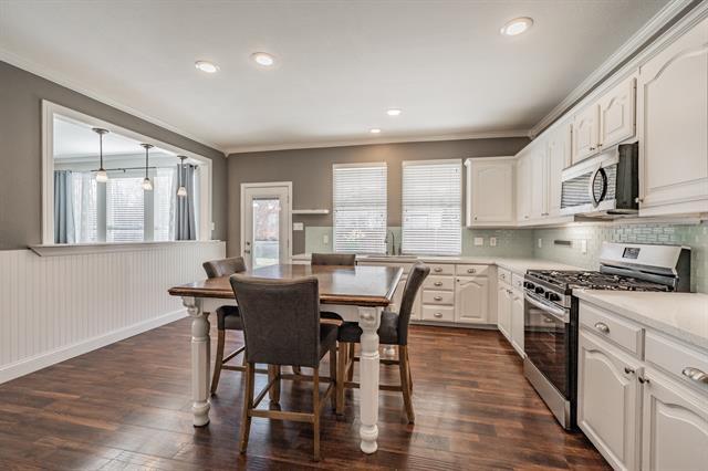 Building Photo - 4648 Prickly Pear Dr