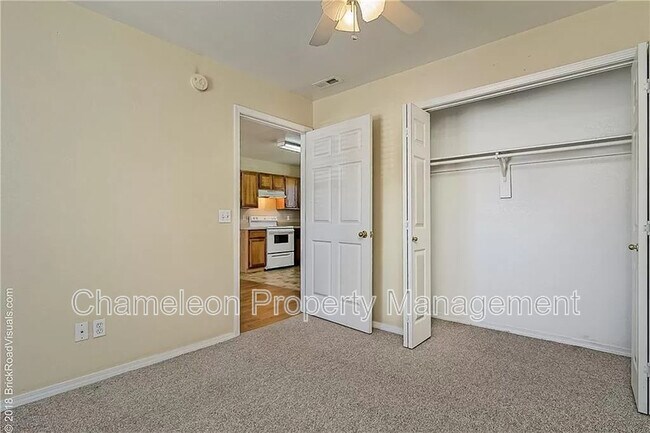 Building Photo - 1425 Sligo St