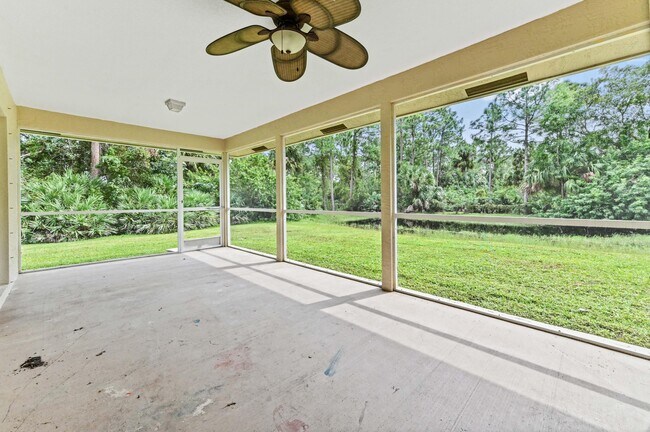 Building Photo - 17682 84th Ct N