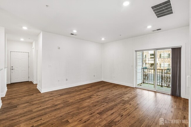 Building Photo - 714 Stiller Ln