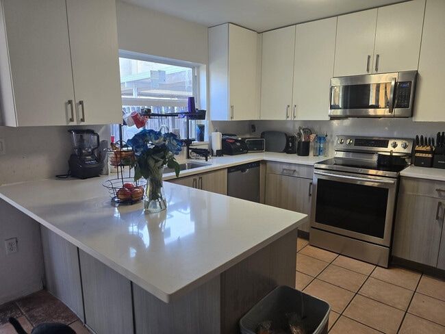 Building Photo - 8908 NW 187th St