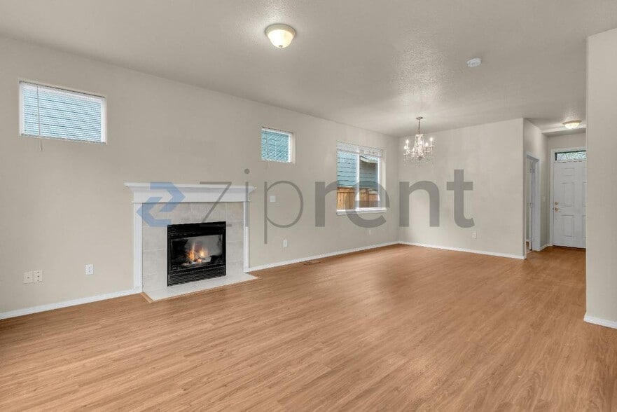 Building Photo - 21312 Redtop Terrace