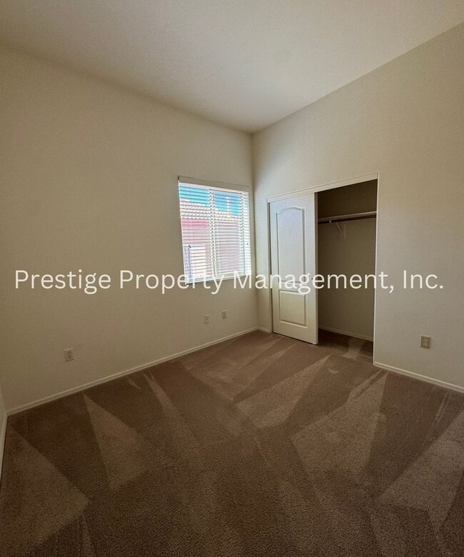 Building Photo - 3/2 Spacious Vail Home, Must See!