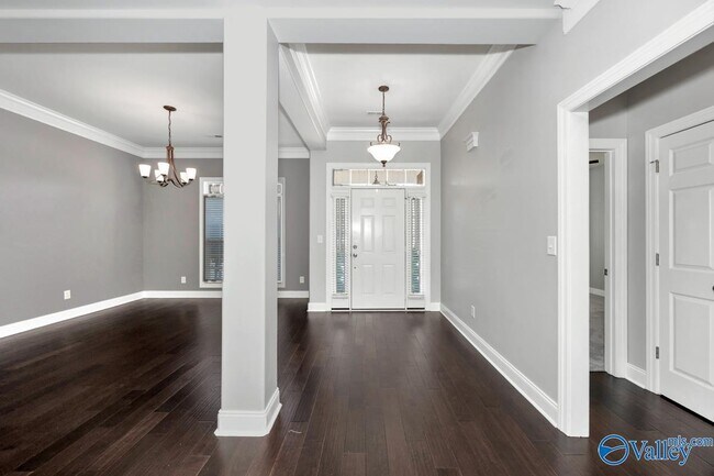 Building Photo - 108 Blackwood Dr NW