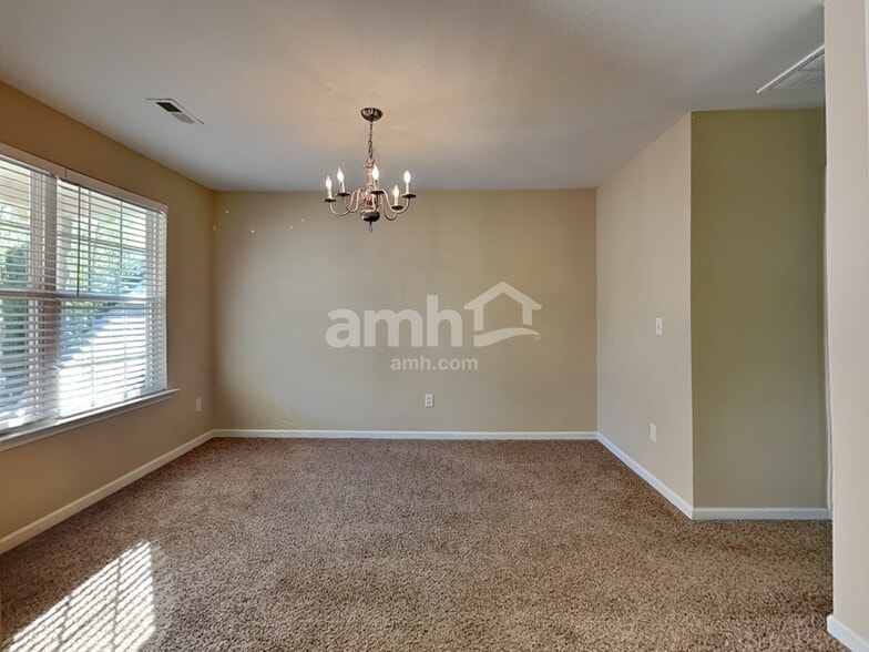 Building Photo - 129 Midwood Rd