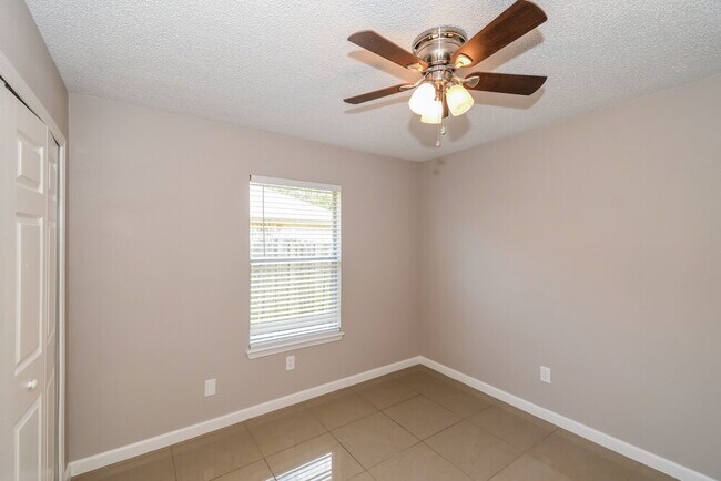 Building Photo - 484 Heron Nest Point