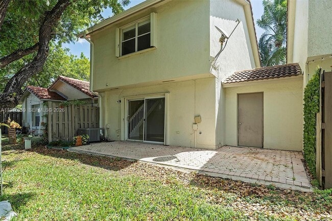 Building Photo - 706 NW 108th Terrace