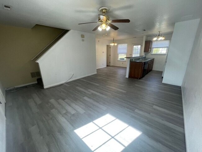 Building Photo - Carter4509