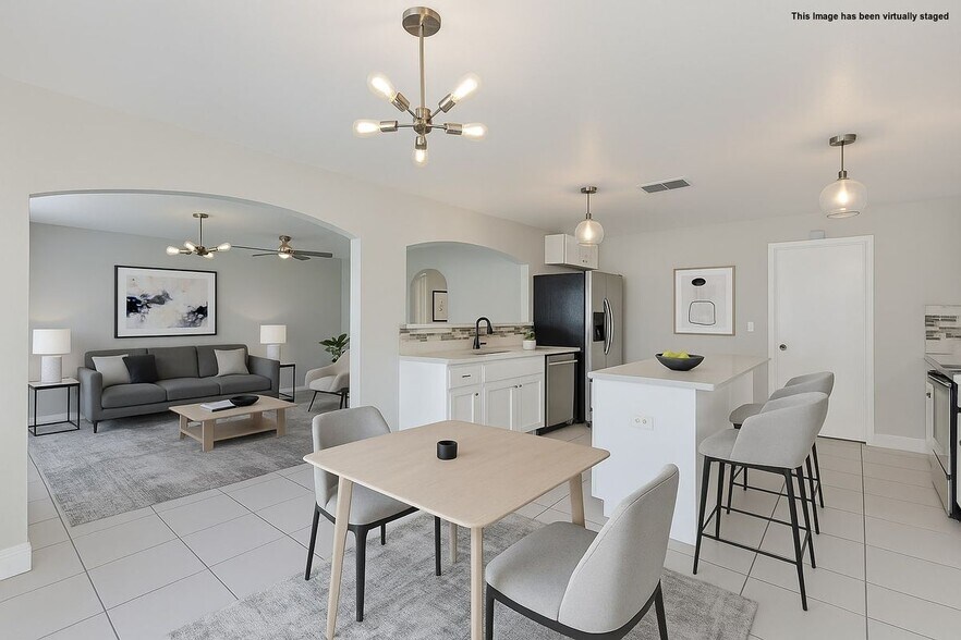 Building Photo - 10505 Opus Dr