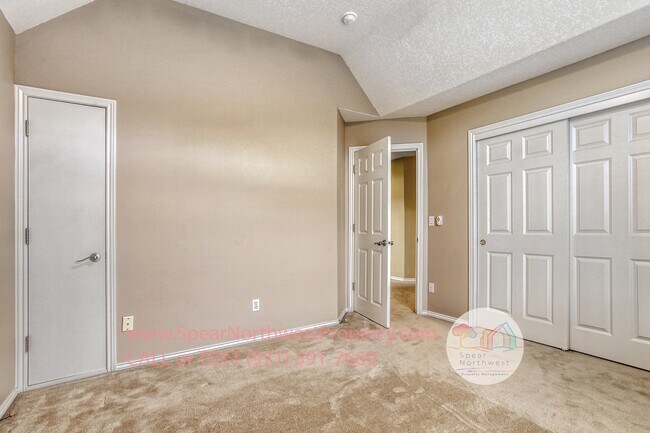 Building Photo - 15101 SW 107th Terrace