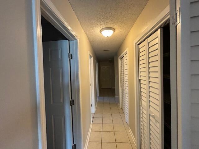 Building Photo - 6 Pinehurst Dr