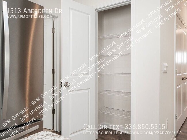 Building Photo - 1513 Aberdeen Dr