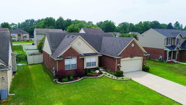 Building Photo - 38619 Watson Cir