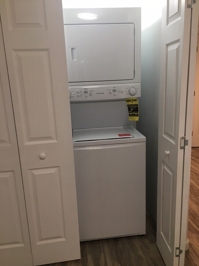 In Unit Washer and dryer - 10 Gentry Way