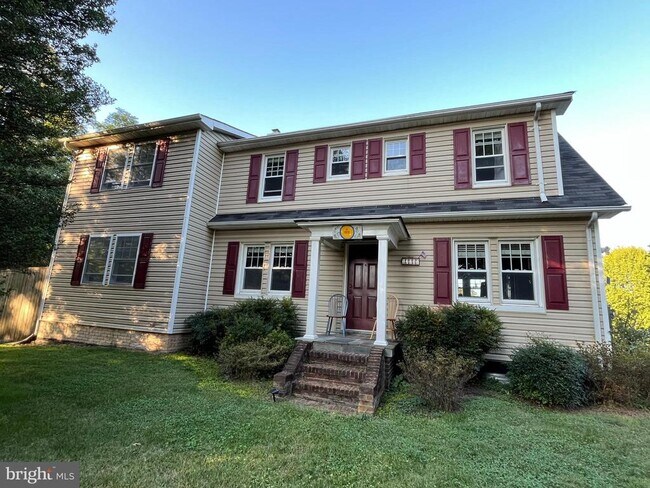 Building Photo - 17717 New Hampshire Ave