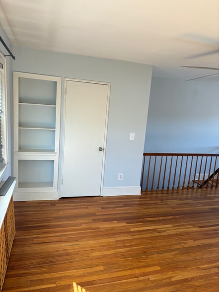 Building Photo - 12 Wedgewood Dr