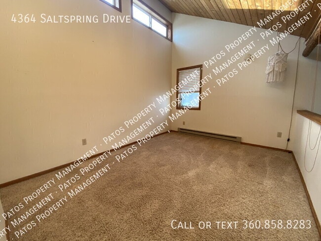 Building Photo - 4364 Saltspring Dr