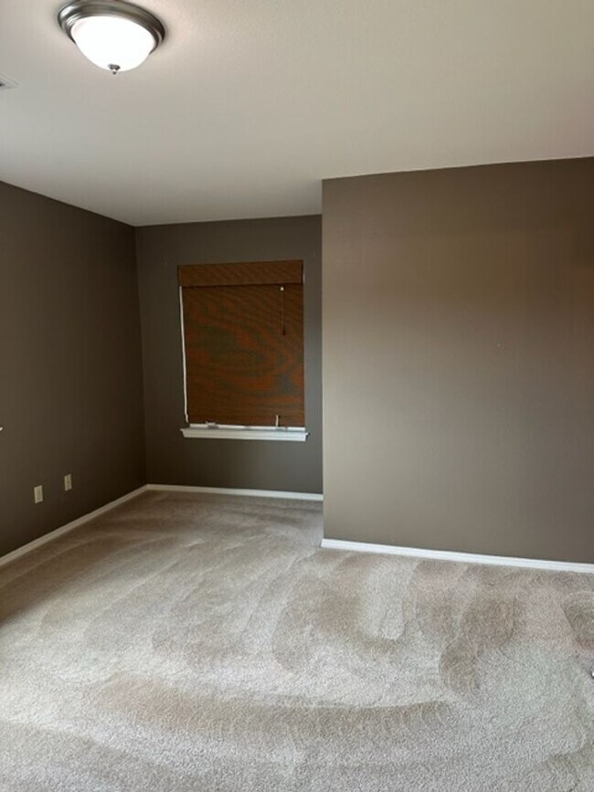 Building Photo - Great Location 2 Bedroom in Bozeman!!