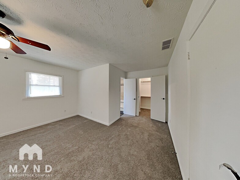 Building Photo - 4906 Wolverton Dr