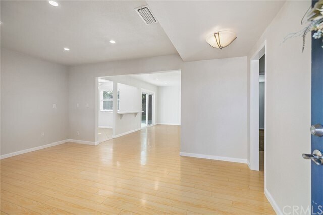 Building Photo - 16131 Warren Ln