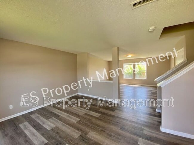 Building Photo - 8415 Ash Grove Dr