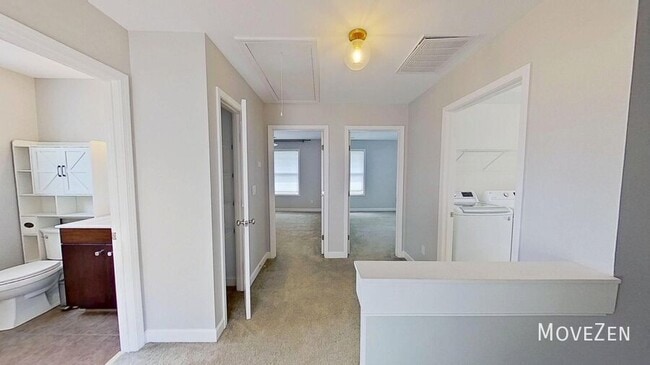 Building Photo - 210 Pinckney St