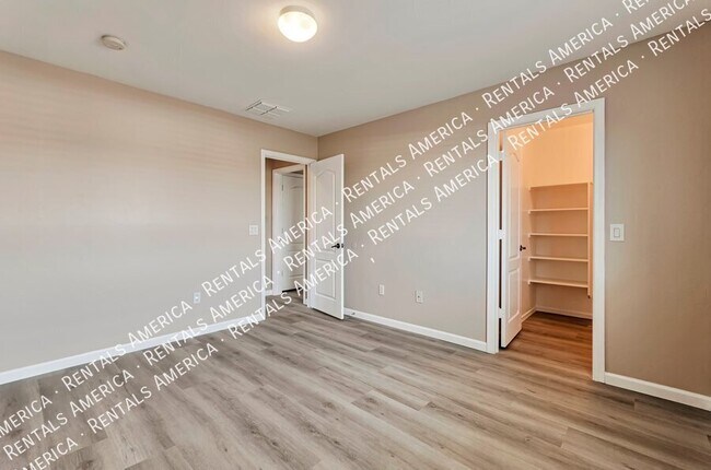Building Photo - 3387 W Broward Trail