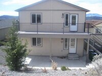 Building Photo - 2 Bedroom 1 Bath Duplex