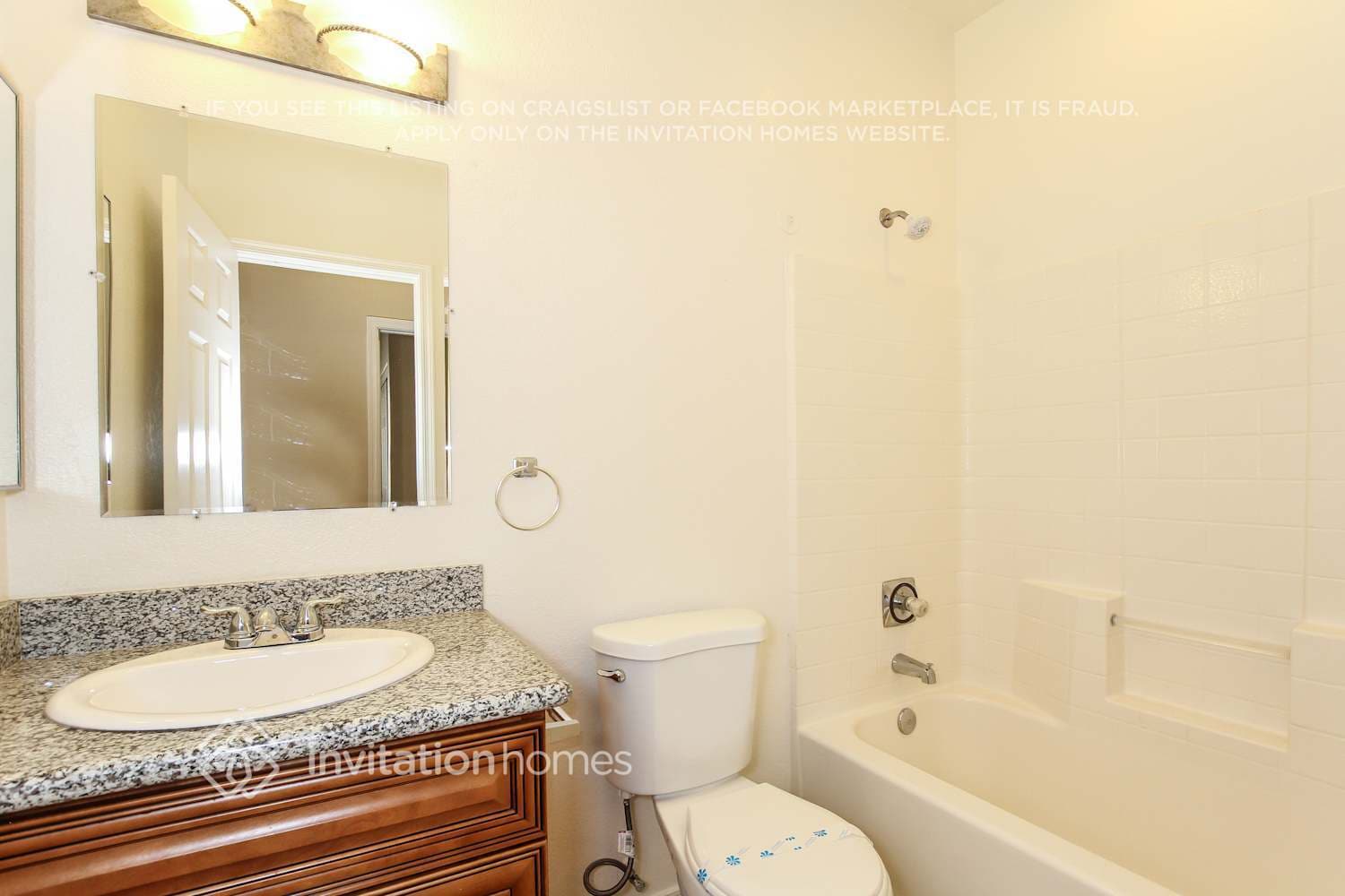 Building Photo - 4922 W Behrend Dr