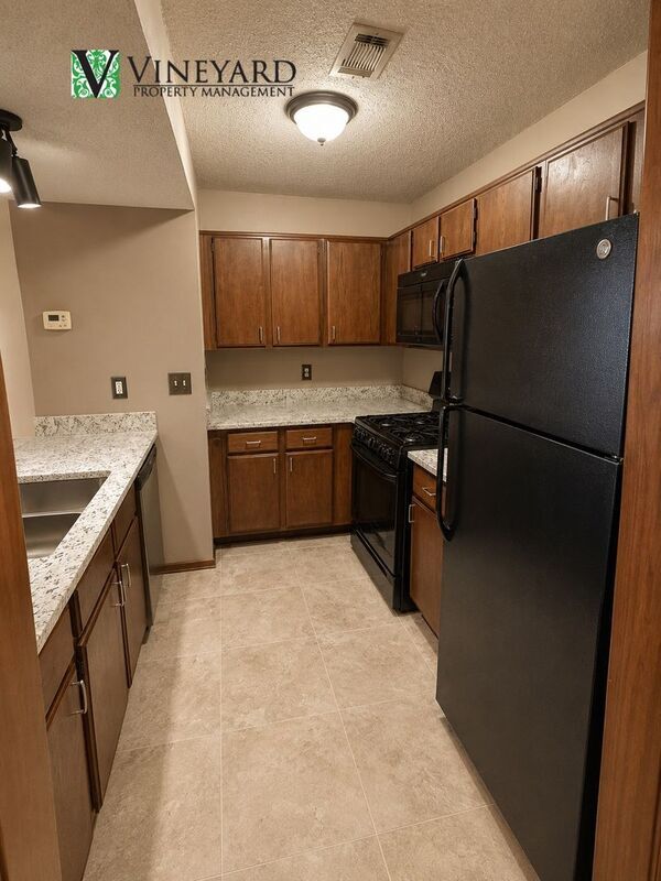 Building Photo - 5065 Sand Wedge Cir
