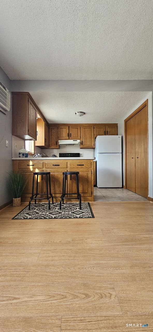 Building Photo - 482 East St