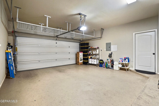 Building Photo - 908 Tolworth St