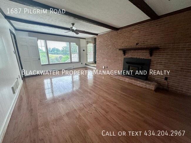 Building Photo - 1687 Pilgrim Rd