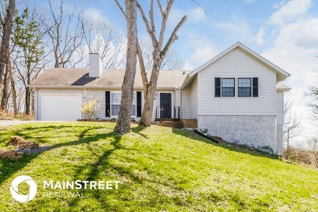 Building Photo - 5001 Pebble Creek Dr