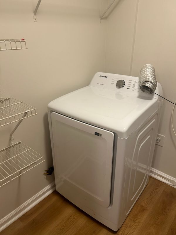 Building Photo - 8102 Fairington Village Dr