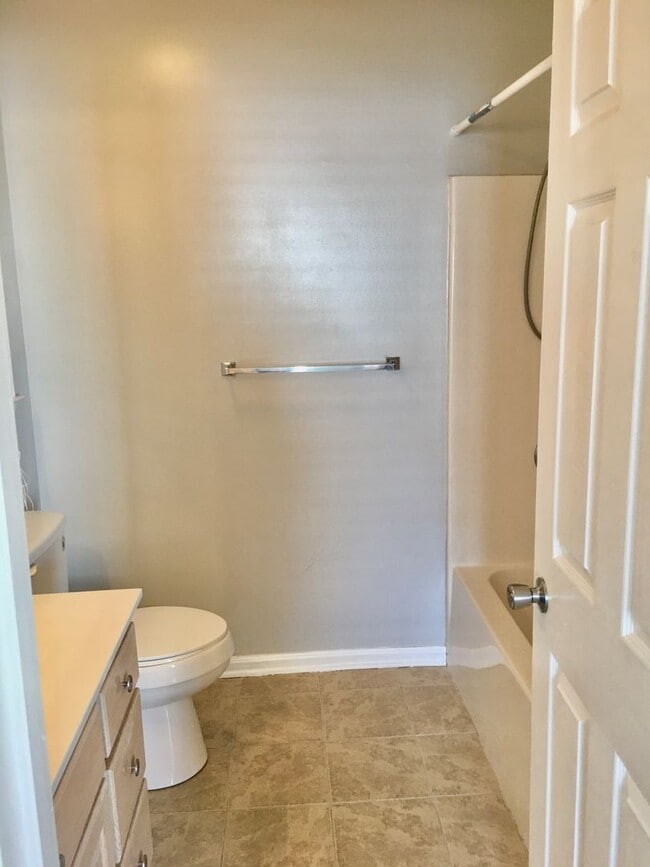 Building Photo - Coming Soon! 4 Bedroom 2 Bathroom Home