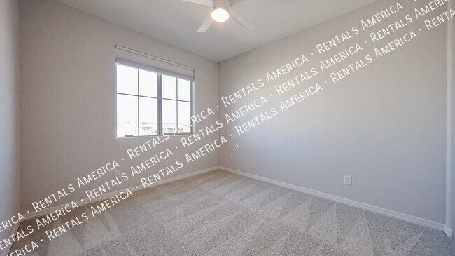 Building Photo - 17611 W Missouri Ave